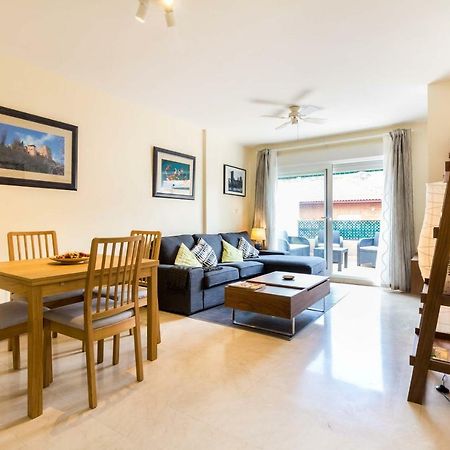 Apartamento Paseo Del Salon Granada Bagian luar foto