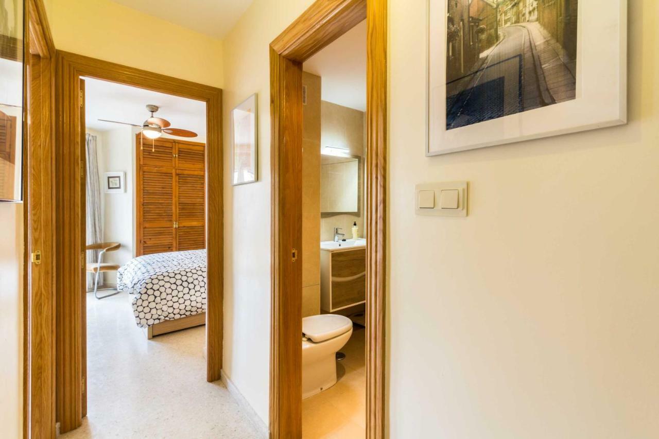 Apartamento Paseo Del Salon Granada Bagian luar foto